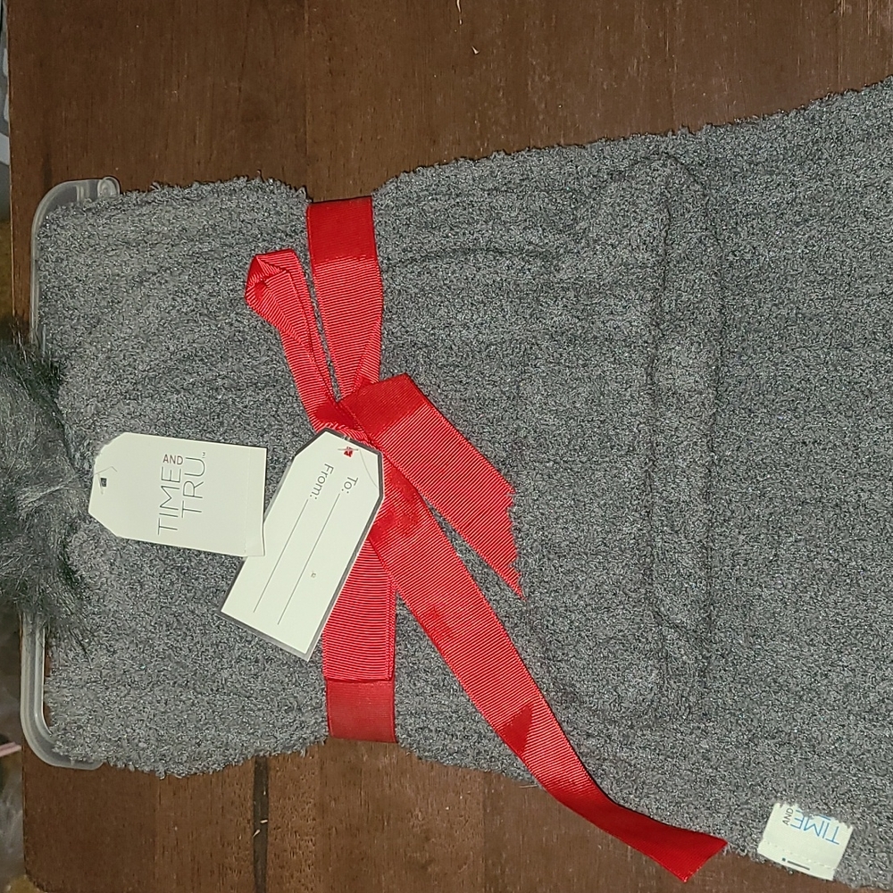 Beanie and Scarf Gift Set